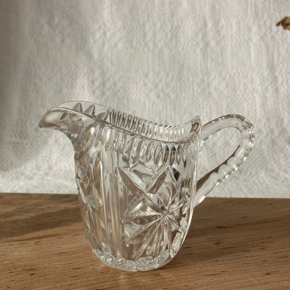 Vintage Brilliant Cut Glass Creamer and Sugar Bowl w/ Lid (Matching Pair) - Picture 2 of 10
